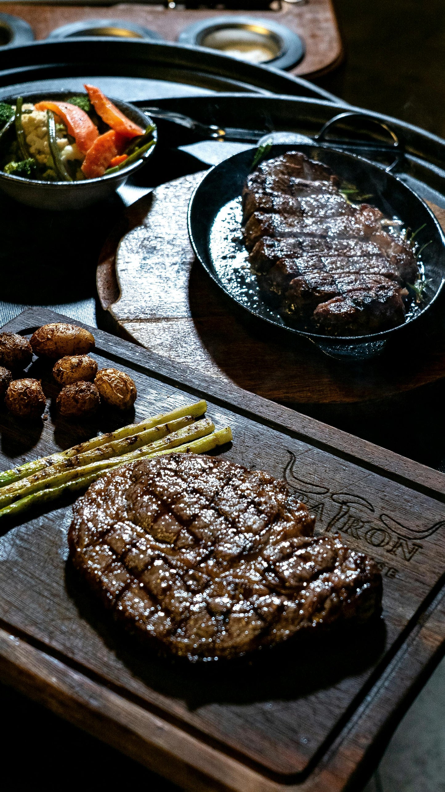Flat Iron Steaks | 6oz x 26 or 8oz x 20